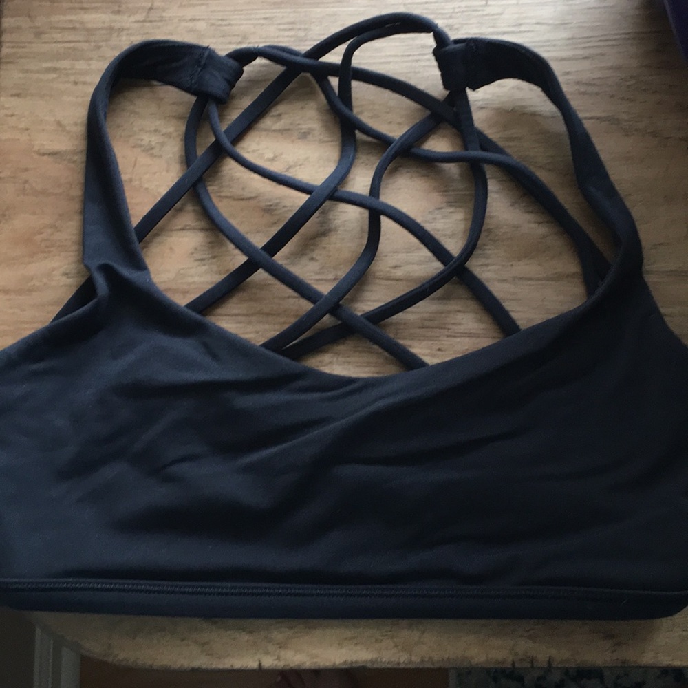 LuluLemon Free to be black sports bra